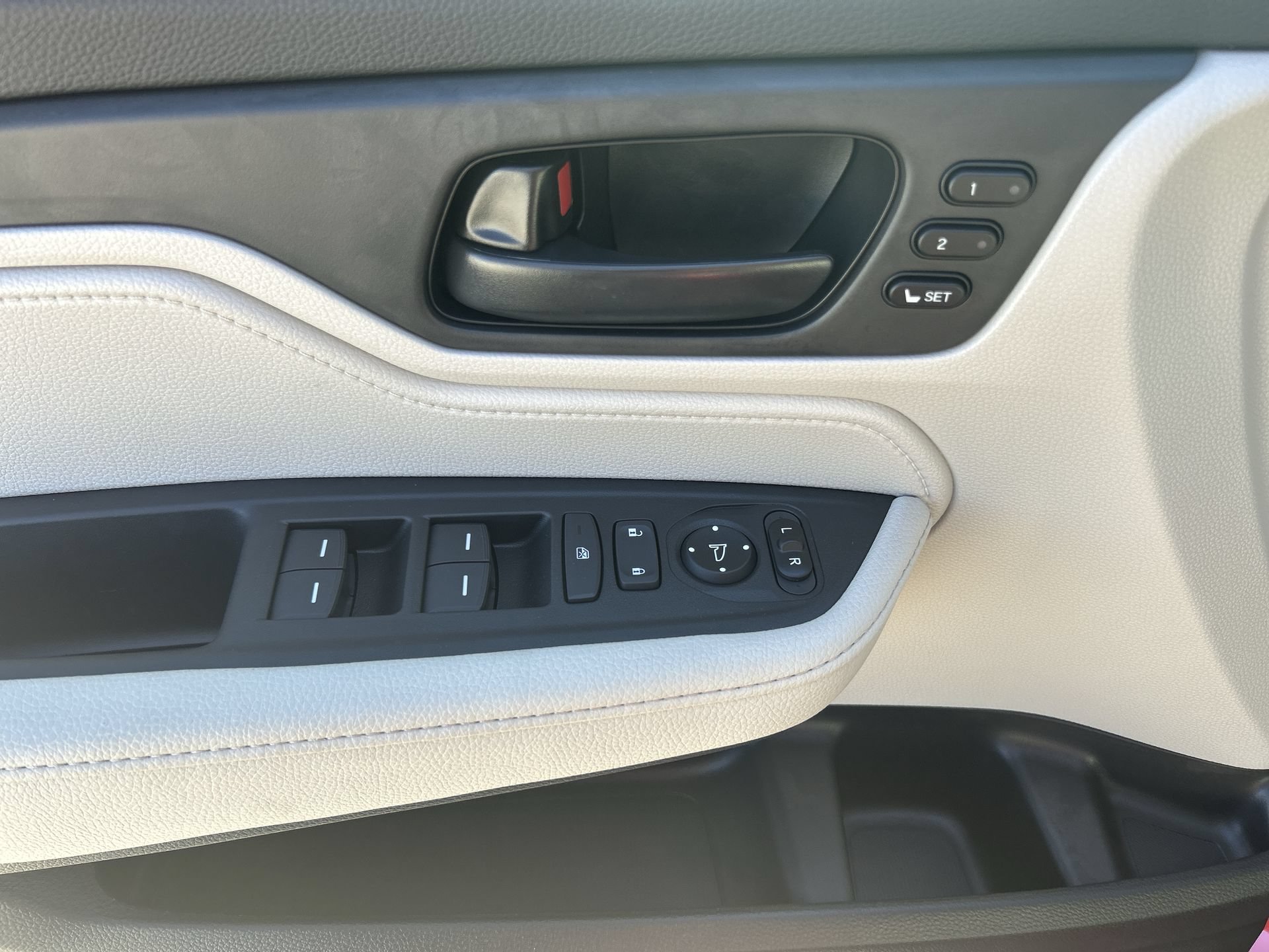 New 2026 Honda Odyssey EX-L image 15