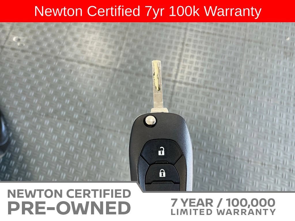 Used 2025 Chevrolet Trax LS FWD image 36