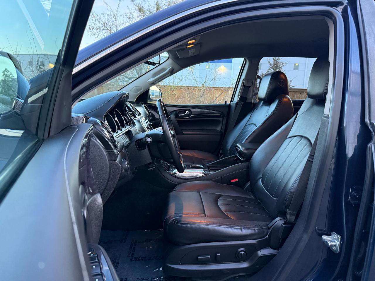 Used 2016 Buick Enclave Leather image 13