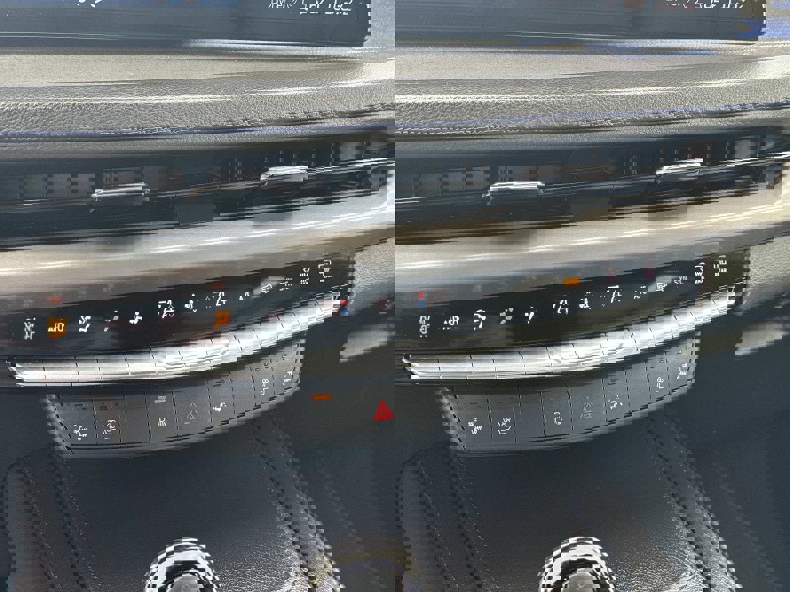 Certified 2024 Cadillac XT4 Sport image 26