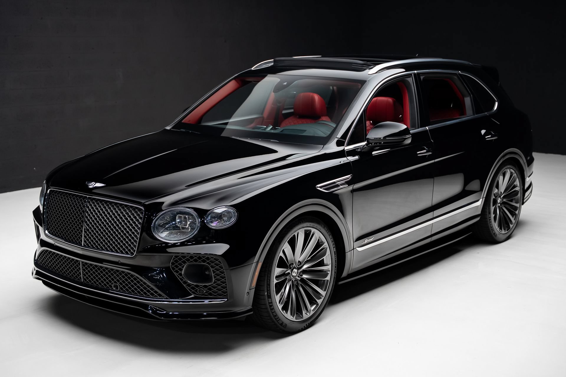 Used 2022 Bentley Bentayga Speed AWD/4WD image 5