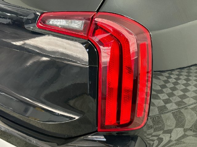 Used 2025 Kia Telluride S FWD image 33