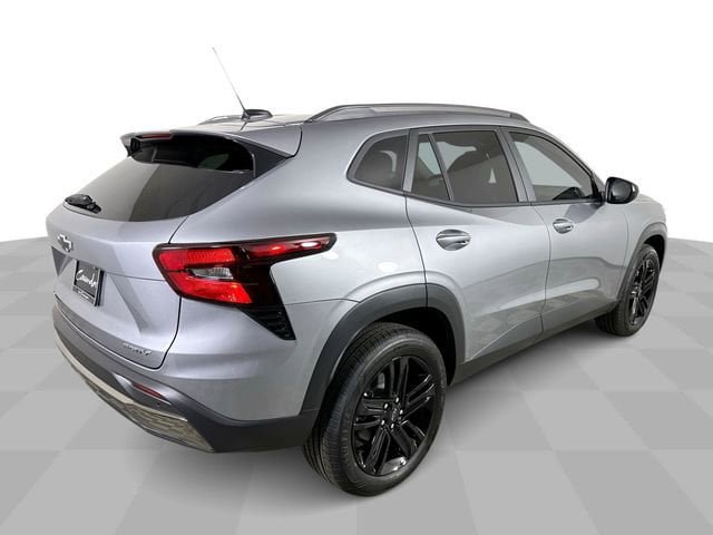 New 2026 Chevrolet Trax ACTIV FWD image 8