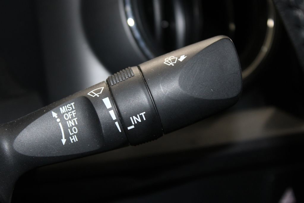 Used 2022 Toyota Tacoma TRD Off-Road w/ Technology Package image 27