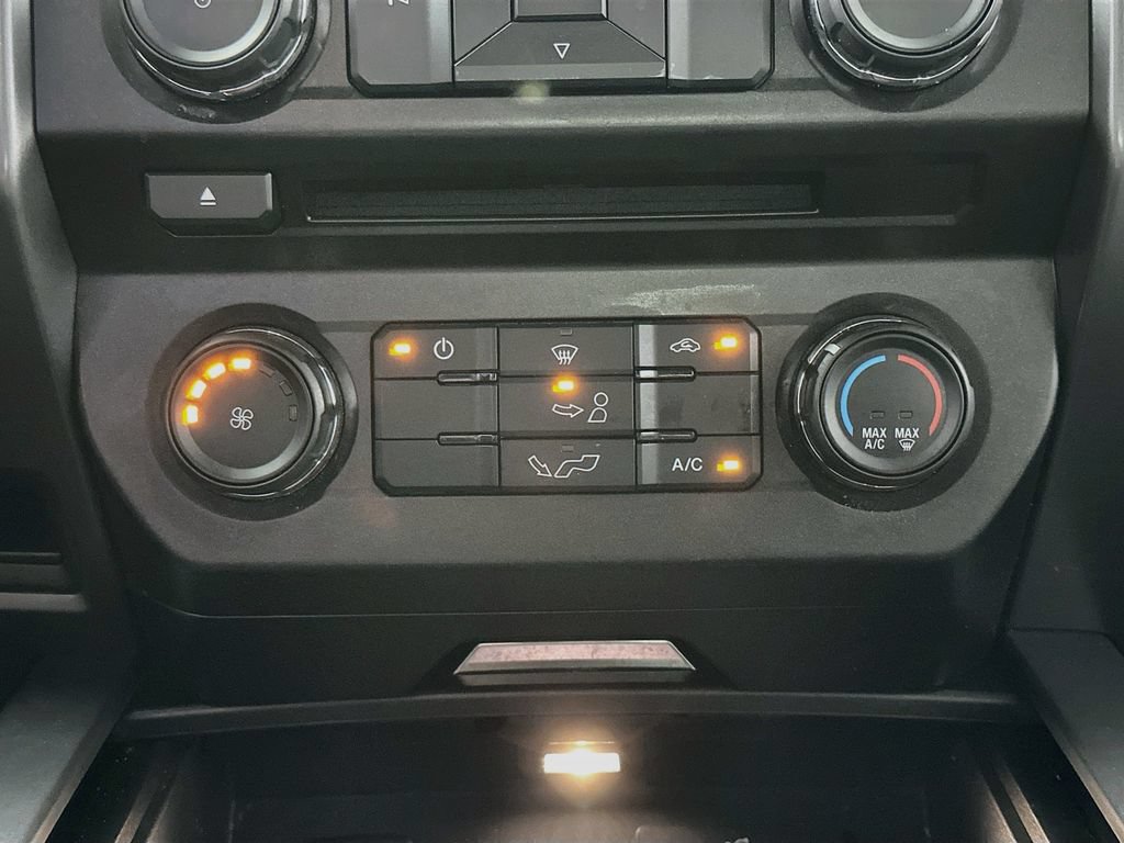 Used 2016 Ford F150 XLT RWD image 18