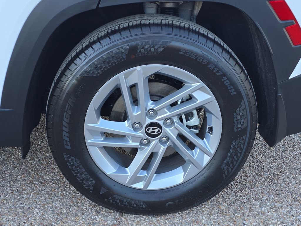 Certified 2026 Hyundai Tucson SE image 30