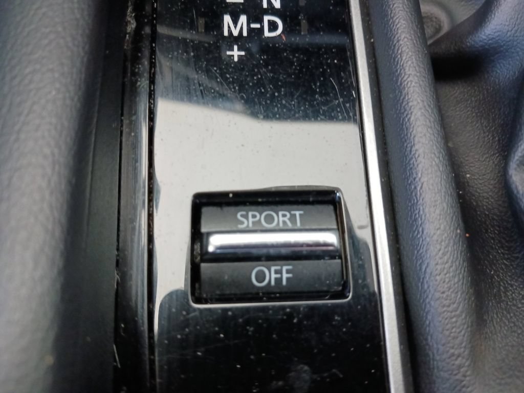 Used 2024 MAZDA MAZDA3 s FWD image 24