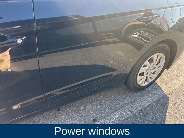 Used 2017 Hyundai Elantra SE FWD image 7