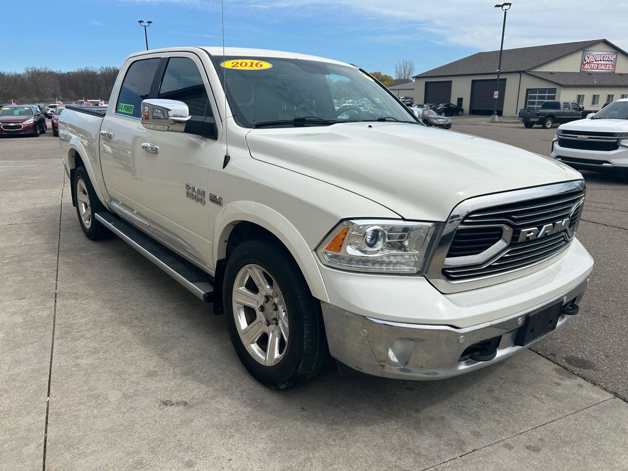 Used 2016 RAM 1500 Limited image 3