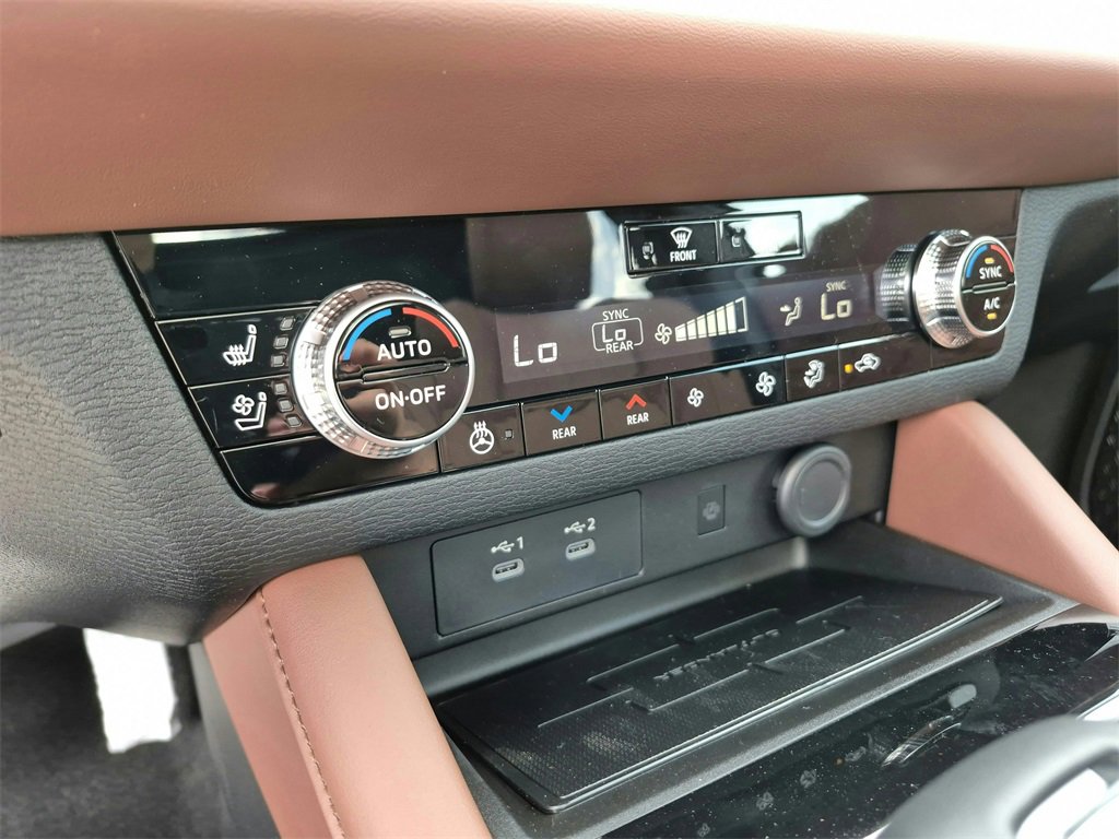 New 2025 Mitsubishi Outlander SEL image 19