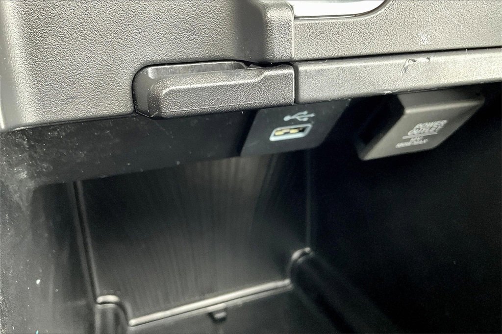 Used 2022 Acura MDX SH-AWD image 15