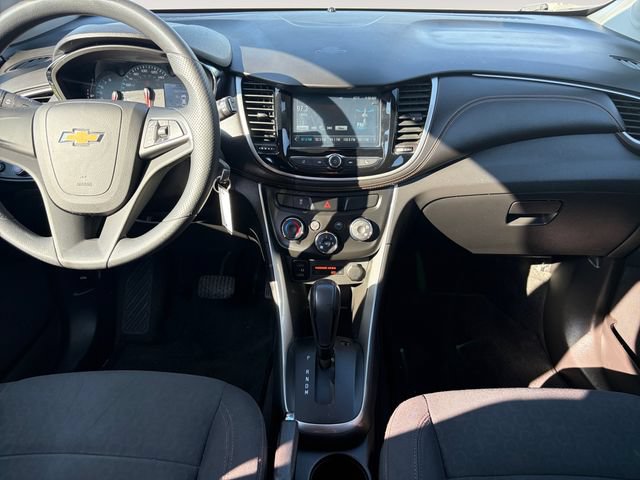 Used 2017 Chevrolet Trax LS FWD image 11