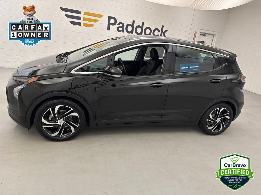 Certified 2023 Chevrolet Bolt LT FWD image 3