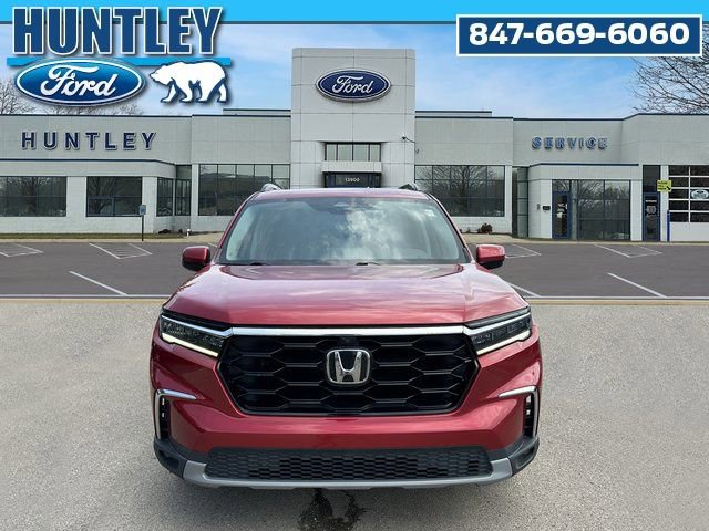 Used 2023 Honda Pilot Elite image 3