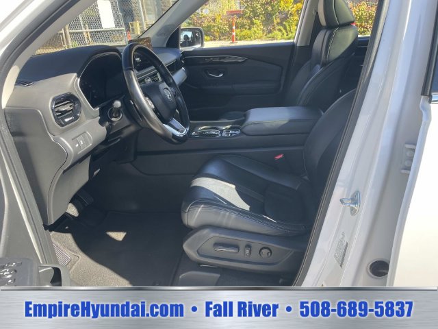 Used 2023 Honda Pilot Touring image 17