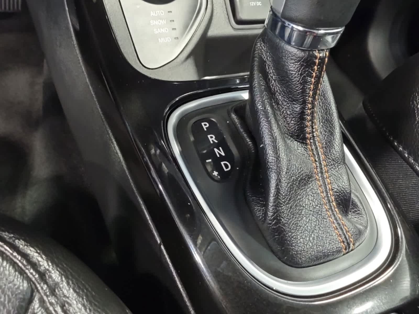 Used 2018 Jeep Compass Limited AWD/4WD image 24