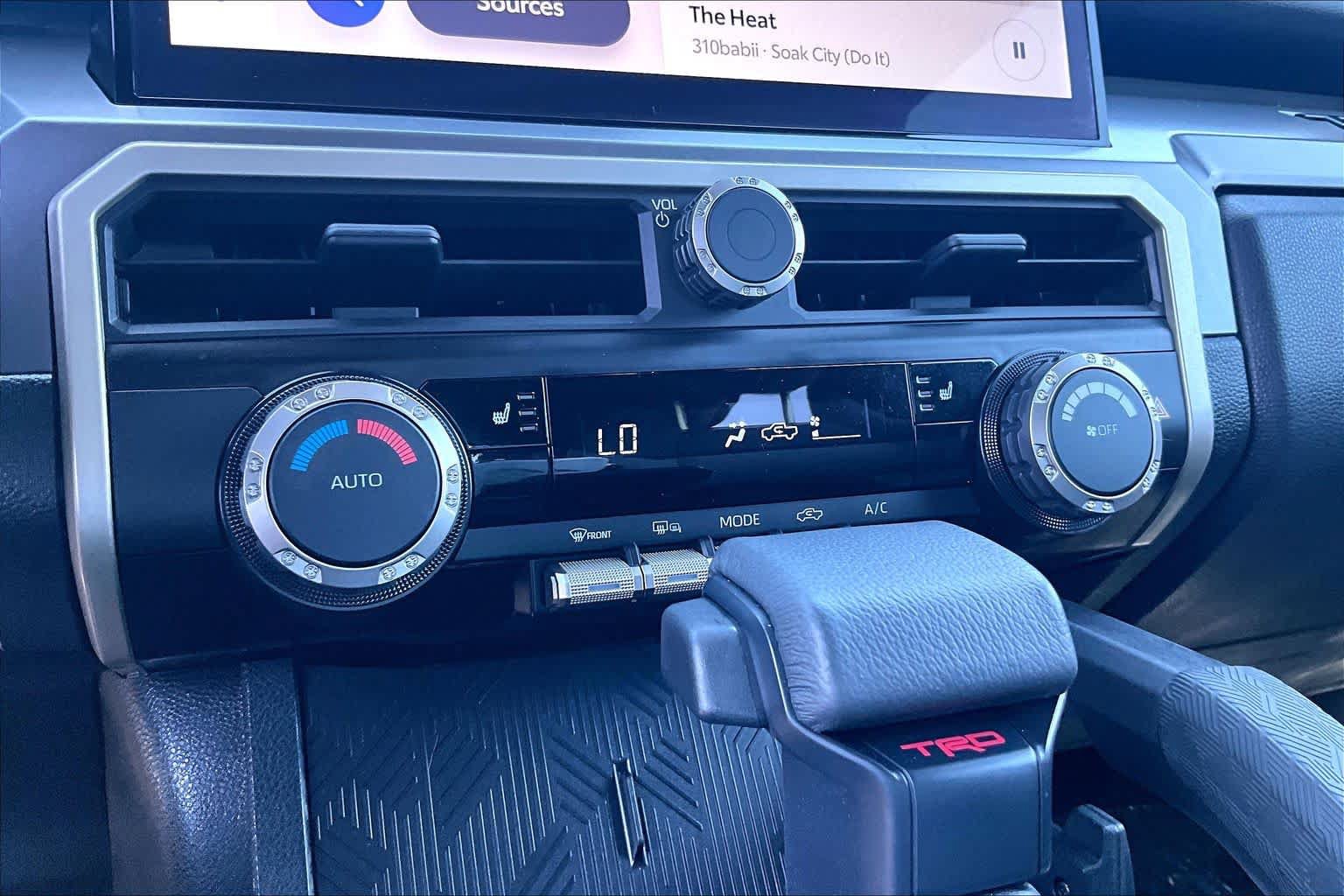 Used 2024 Toyota Tacoma TRD Off-Road AWD/4WD image 34