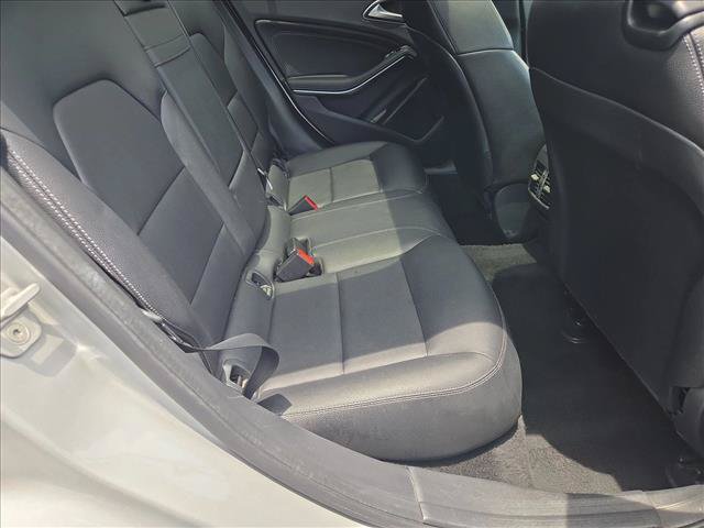Used 2017 Mercedes-Benz GLA 250 4MATIC image 22