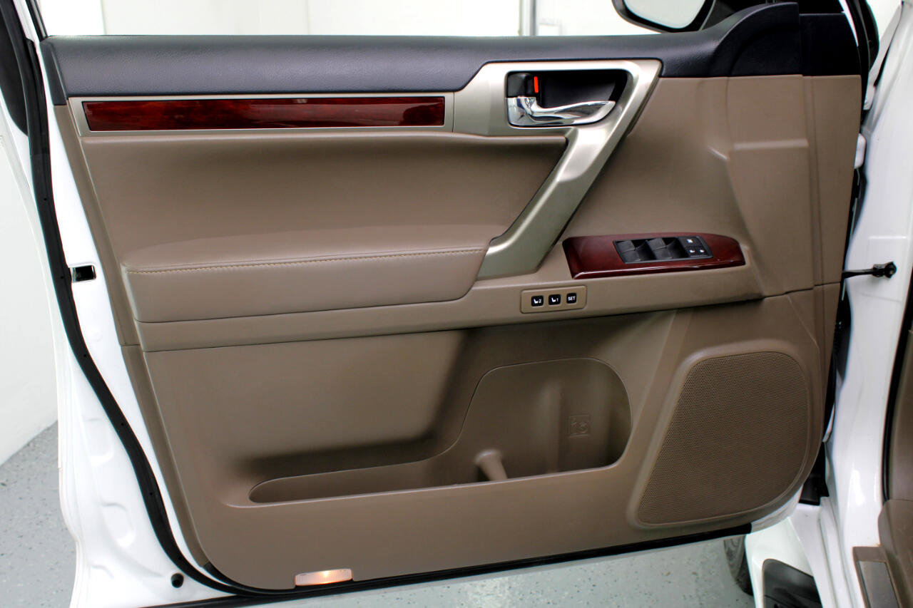 Used 2019 Lexus GX 460 Premium image 36