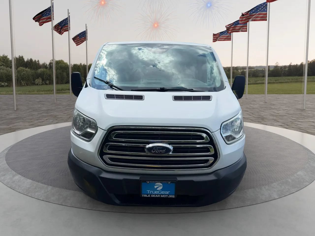 Used 2017 Ford Transit 350 XLT RWD image 3