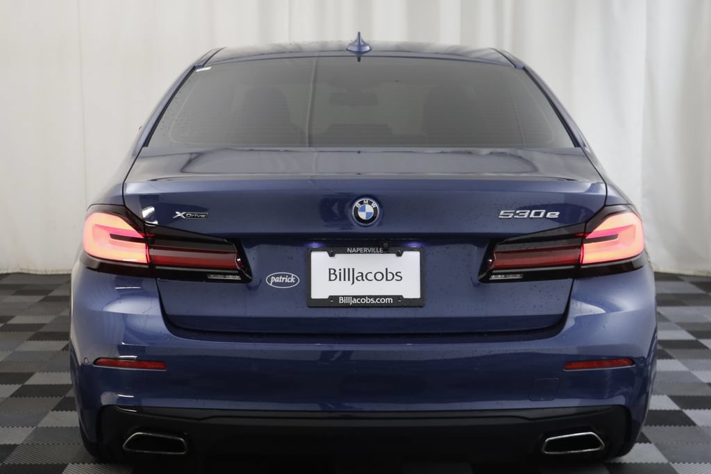 Used 2023 BMW 530e xDrive w/ Convenience Package AWD/4WD image 17