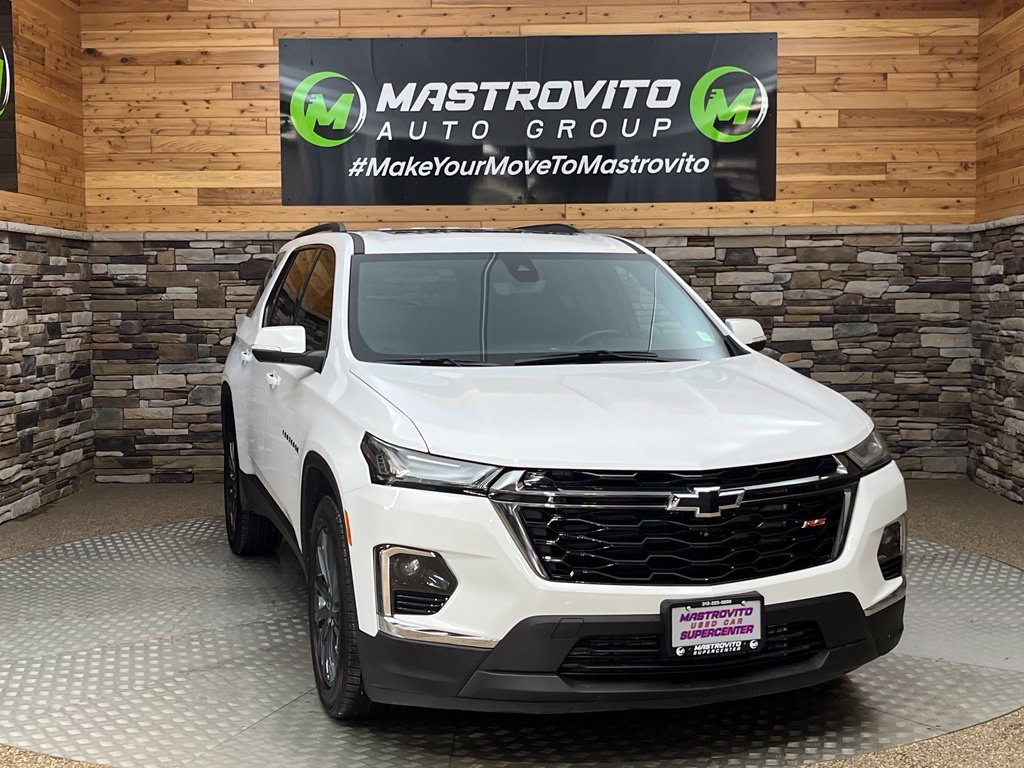 Used 2023 Chevrolet Traverse RS AWD/4WD image 24