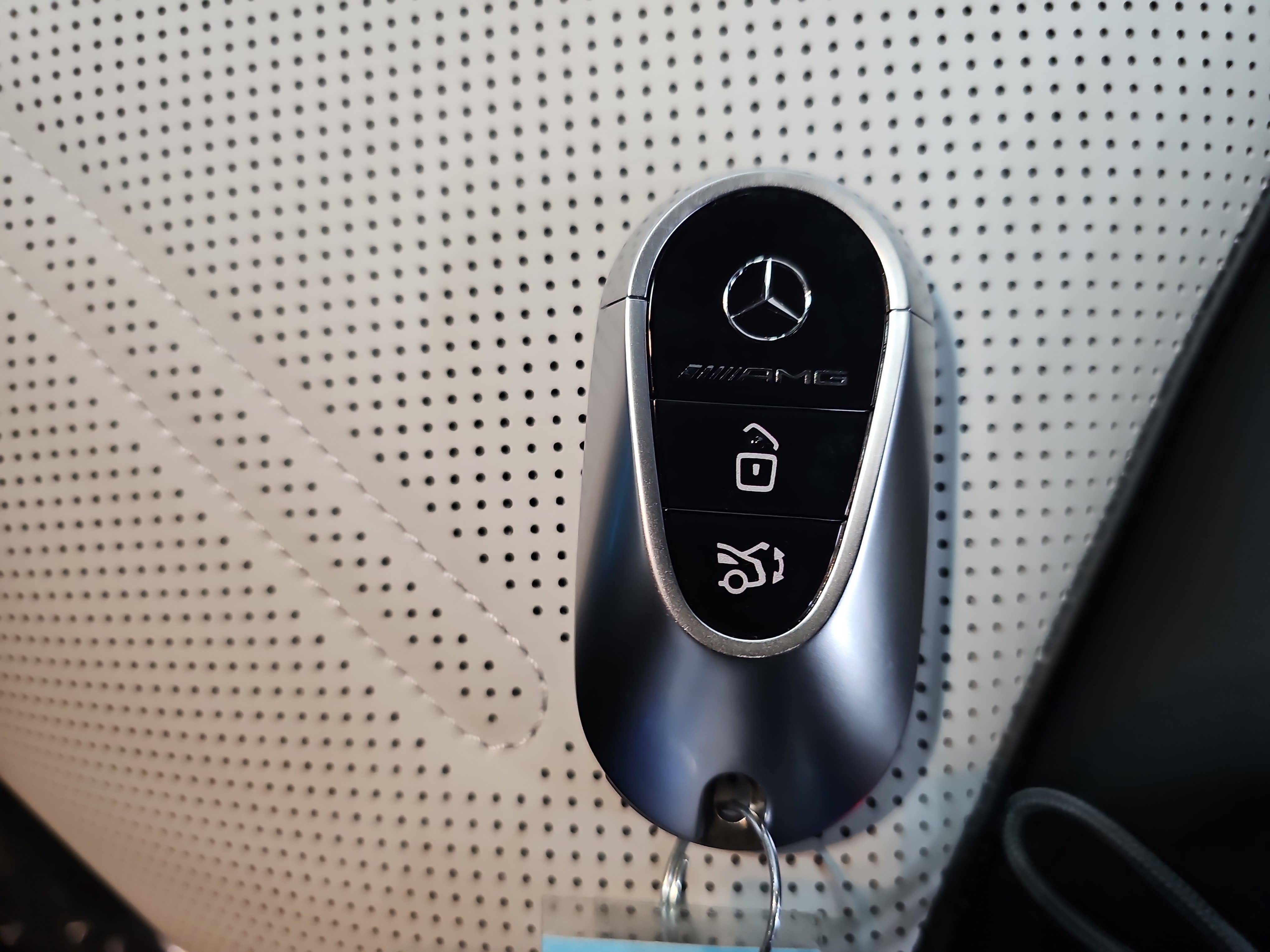 New 2026 Mercedes-Benz E 53 AMG e 4MATIC Sedan image 37