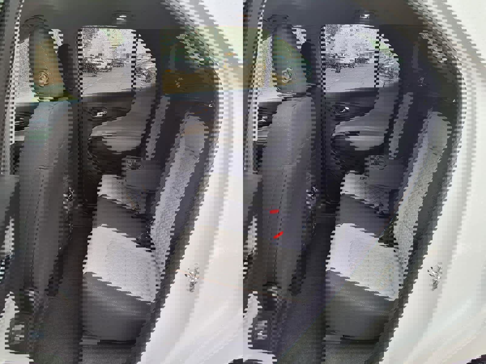 Used 2024 Chevrolet Equinox LS image 11