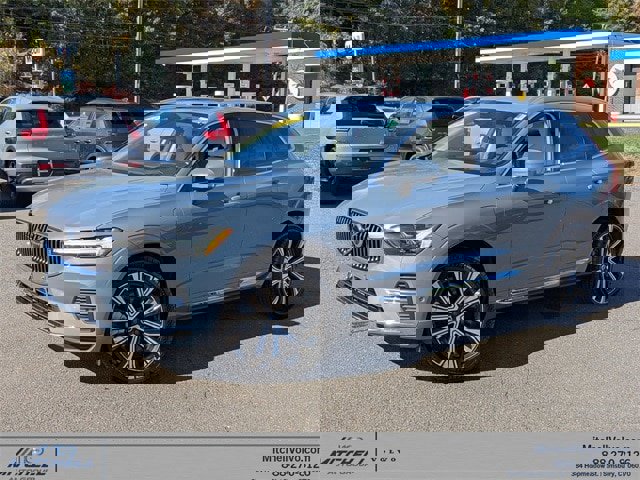 Certified 2023 Volvo XC60 T8 Ultimate w/ Climate Package image 1