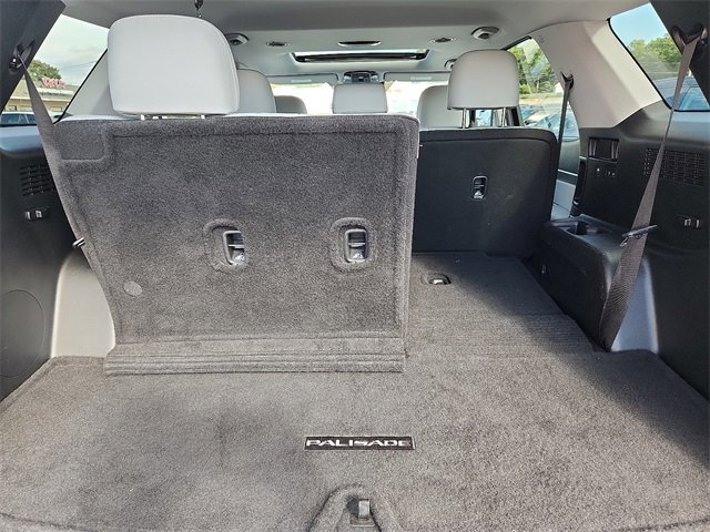 Certified 2022 Hyundai Palisade SEL w/ 8P Bench Seat Package image 28