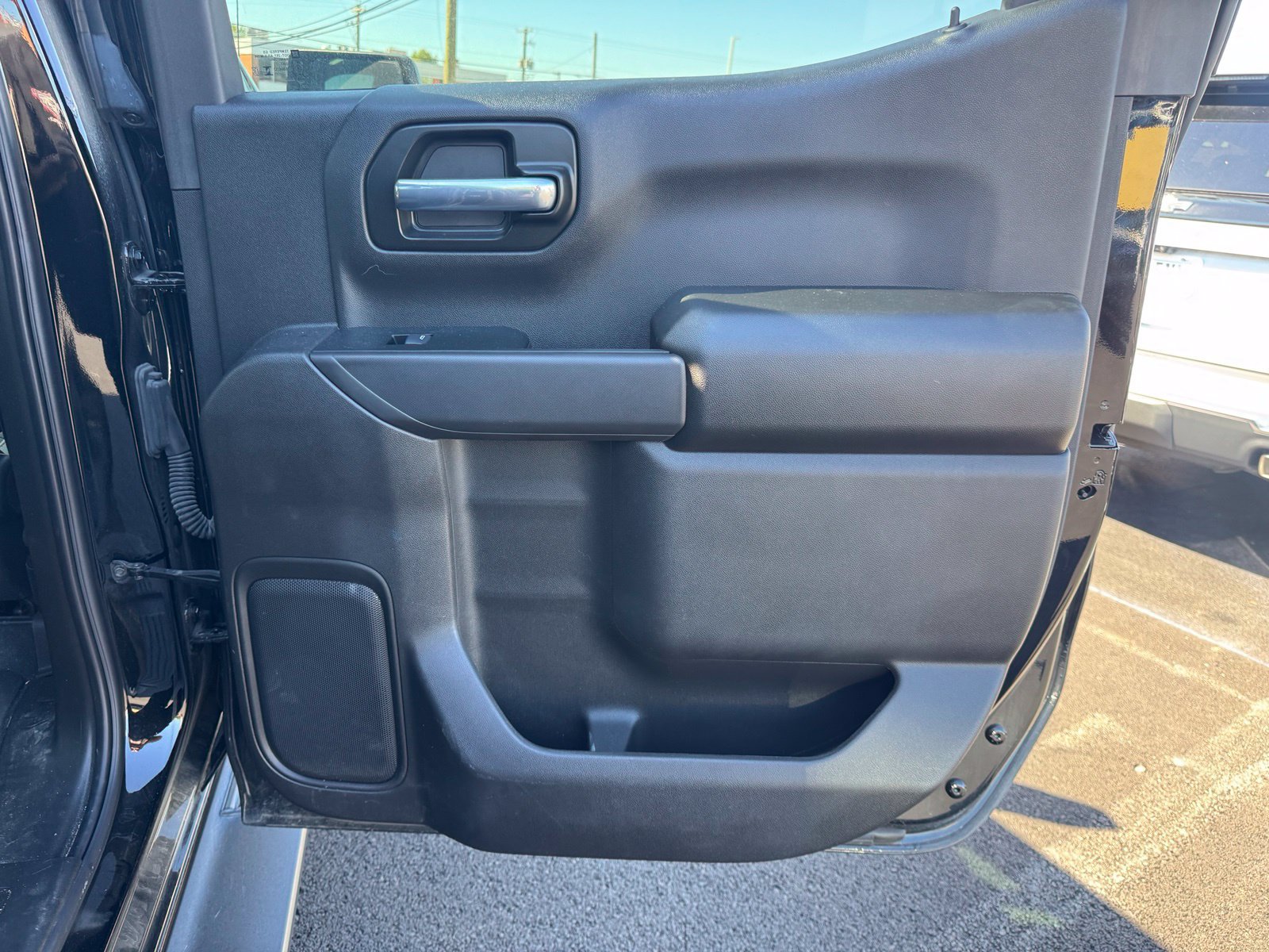 Used 2024 Chevrolet Silverado 1500 Custom Trail Boss w/ LPO, Dark Essentials Package AWD/4WD image 29