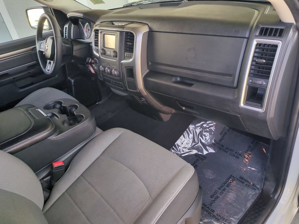 Used 2024 RAM 1500 Classic SLT AWD/4WD image 10