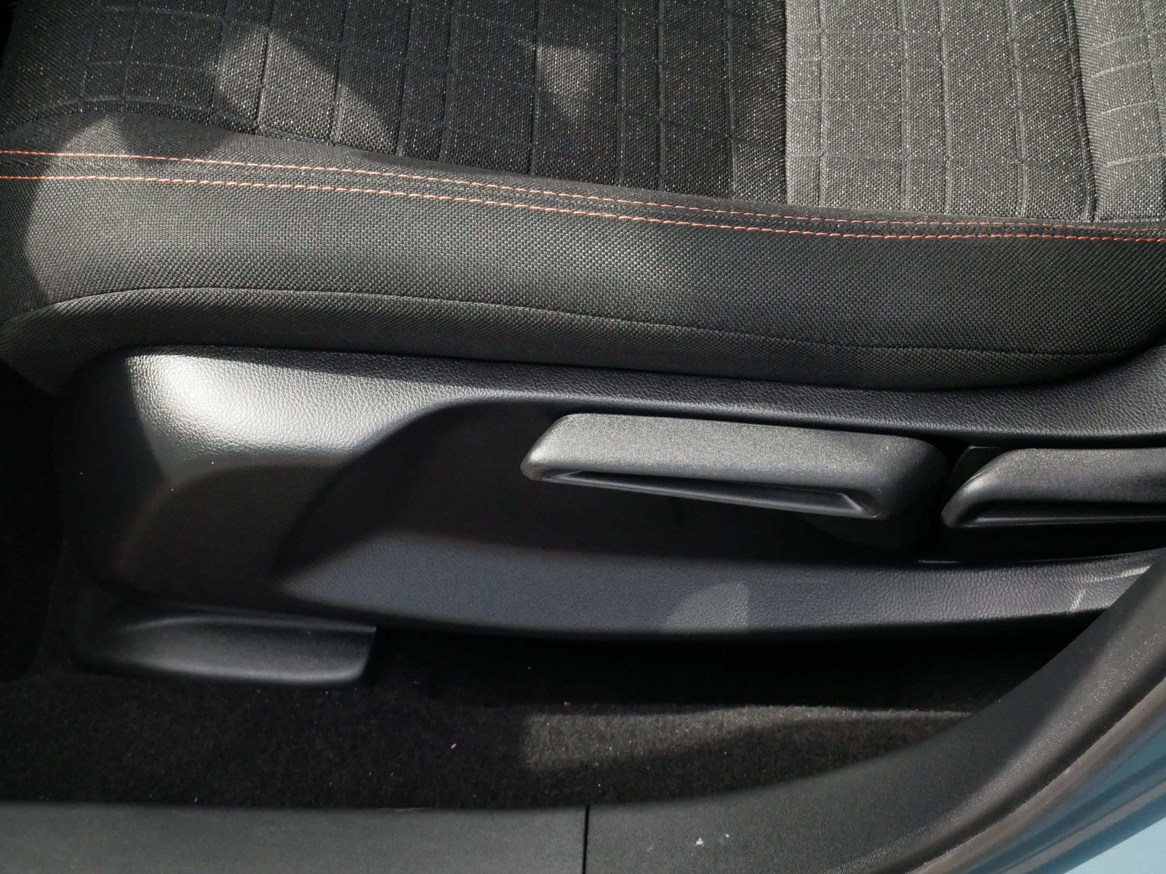 Certified 2024 Honda HR-V Sport image 20