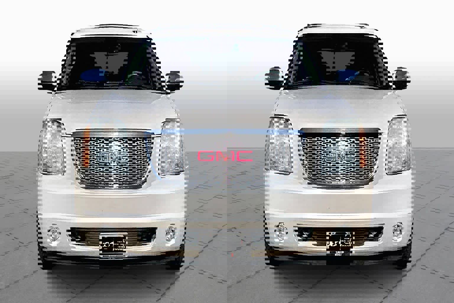 Used 2012 GMC Yukon SLT w/ Texas Edition image 4