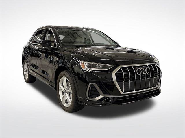 Certified 2023 Audi Q3 2.0T Premium w/ Convenience Package image 7
