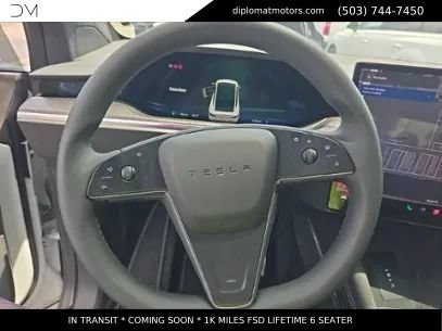 Used 2026 Tesla Model X Plaid AWD/4WD image 9