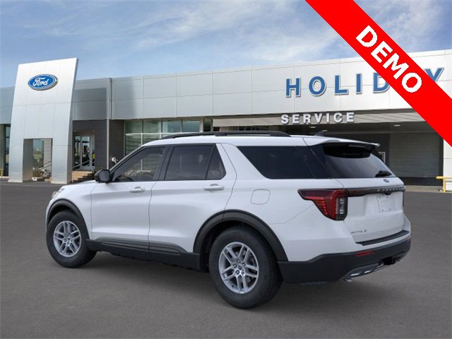 New 2026 Ford Explorer Active w/ Active Comfort Package image 4