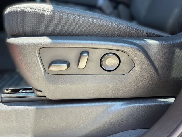 New 2026 Chevrolet Silverado 1500 LT AWD/4WD image 14