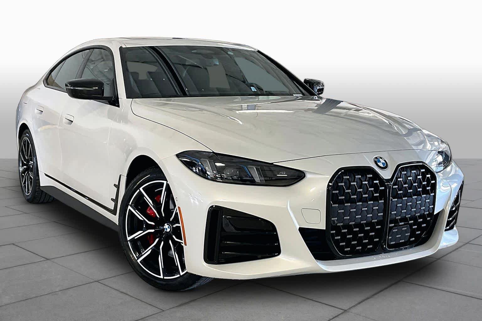 New 2026 BMW 430i xDrive w/ M Sport Package AWD/4WD image 2