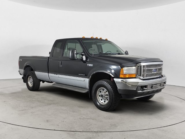 Used 2001 Ford F250 XLT AWD/4WD image 3