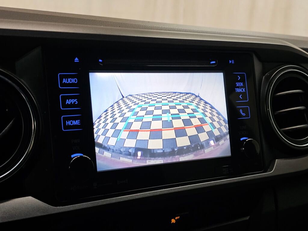 Used 2019 Toyota Tacoma TRD Off-Road w/ Technology Package AWD/4WD image 27