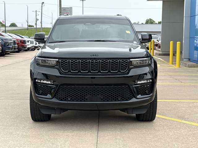 Used 2025 Jeep Grand Cherokee Summit AWD/4WD image 16