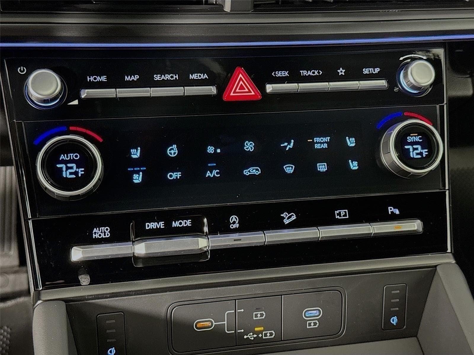 New 2026 Hyundai Santa Fe Calligraphy FWD image 18