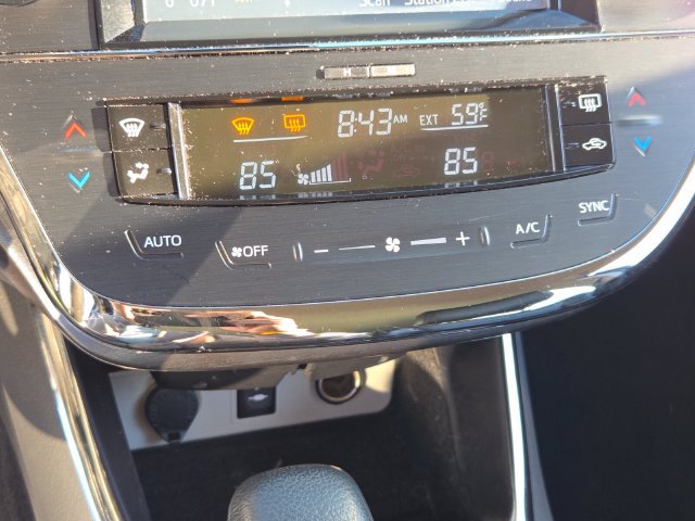 Used 2017 Toyota Avalon XLE FWD image 21