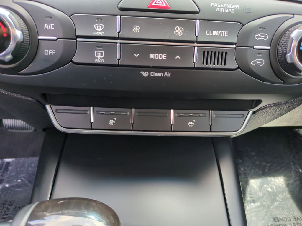 Used 2018 Kia Sorento LX image 25