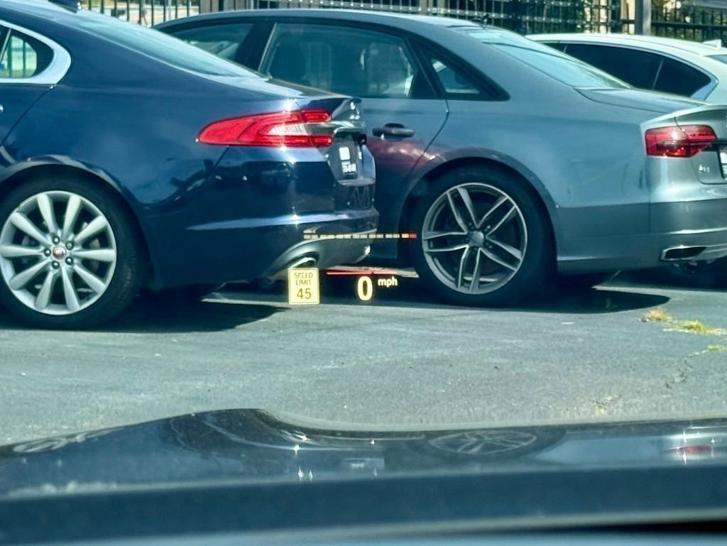 Used 2019 BMW M850i xDrive Convertible image 23