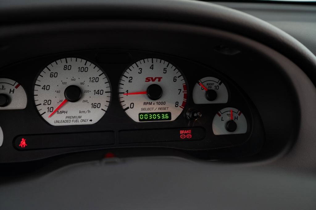 Used 2004 Ford Mustang Cobra RWD image 15