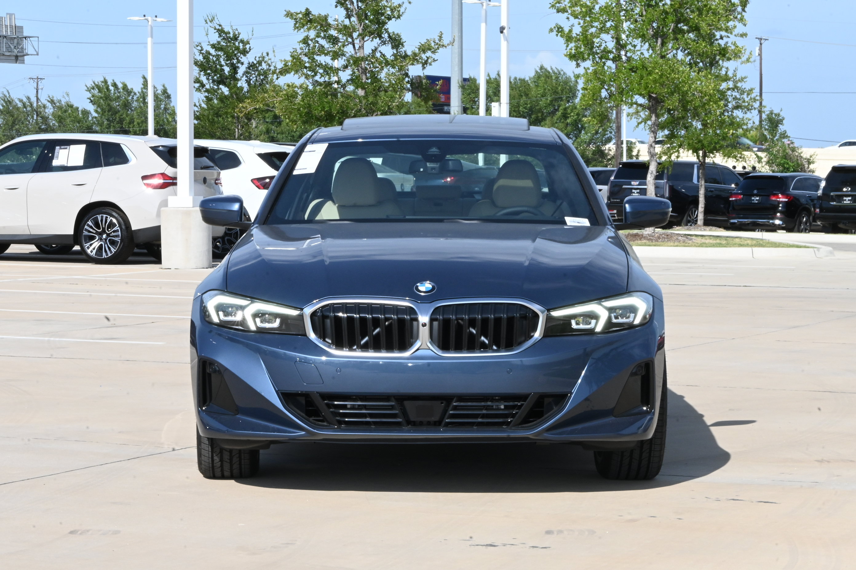 New 2026 BMW 330i Sedan w/ Premium Package RWD image 2