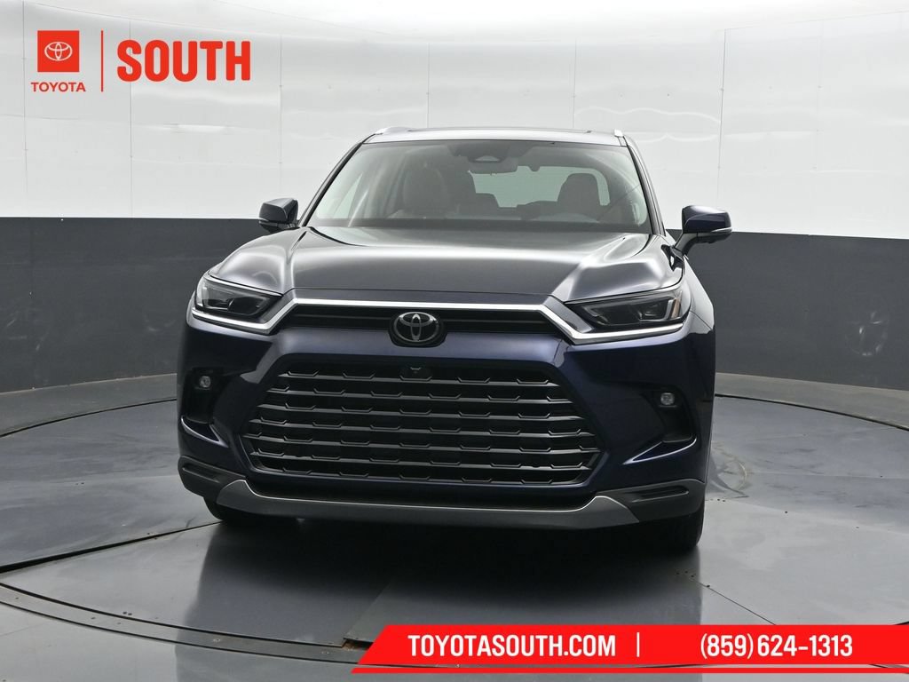 Certified 2025 Toyota Grand Highlander AWD image 5