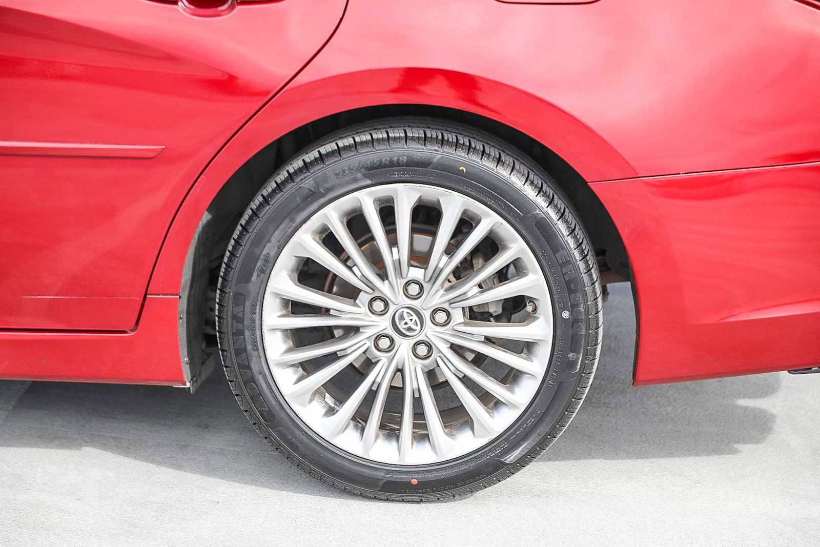 Certified 2019 Toyota Avalon Limited image 20